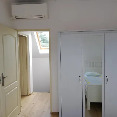 Semesterbostad Fenyves 1 ****