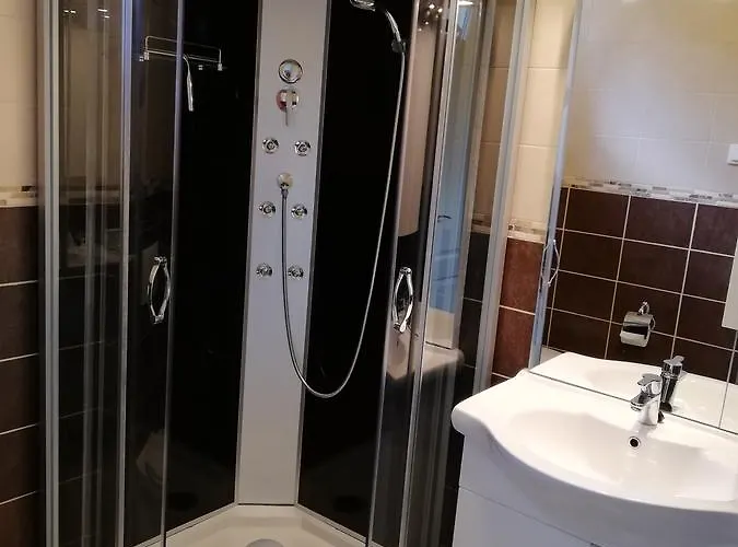 別荘 Fenyves 1 **** バラトンフェニヴェシュ