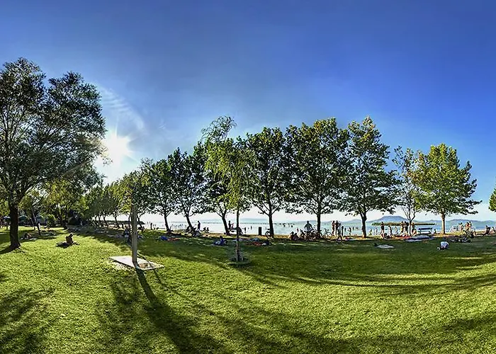 Fenyves 1 **** 別荘 *